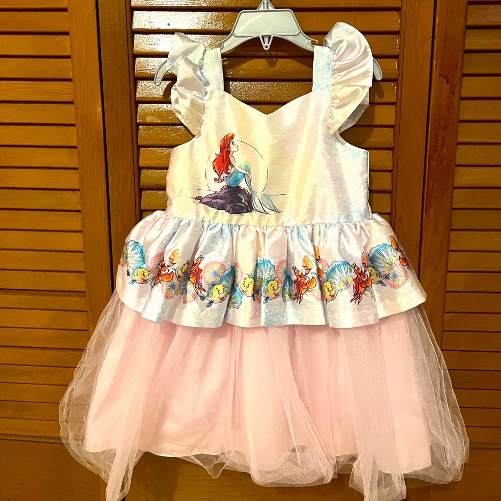 Pippa and Julie Disney Ariel dress, like New!